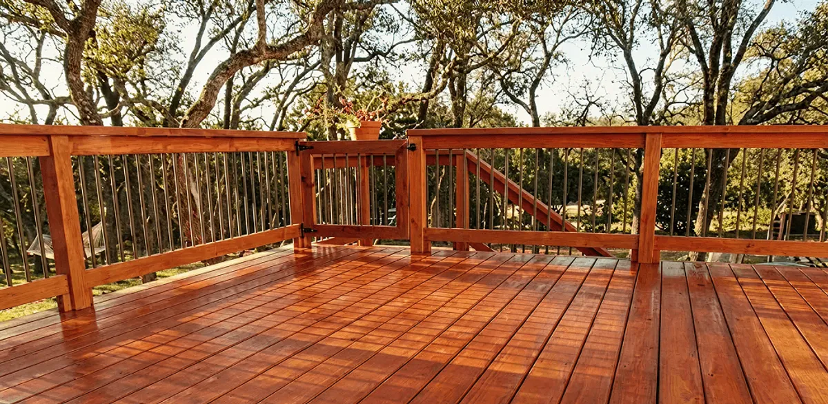 Deck sealing results with a freshly sealed wood deck in Santa Ana, CA